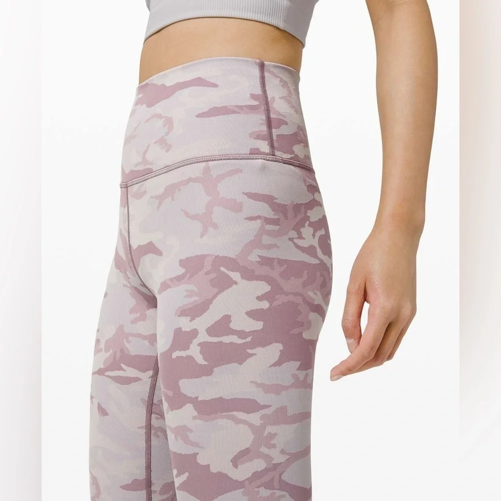 Lululemon Wunder Under High-Rise Tight 28
